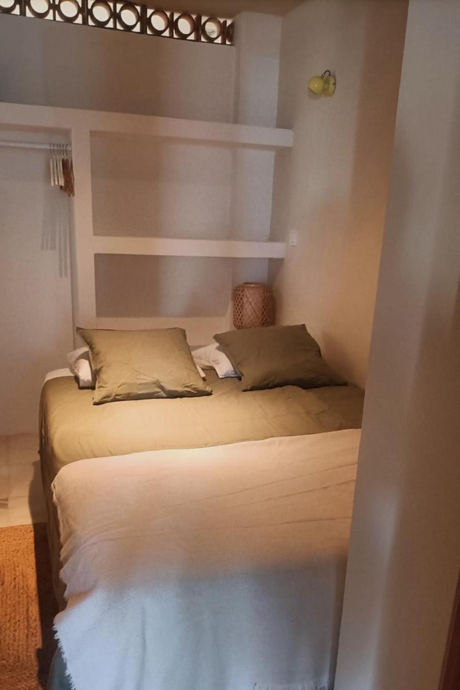Cool Loft In The Old Town With Rooftop Terrace And Fireplace Таріфа Екстер'єр фото